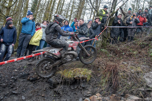 VX23RacePM - 305 - Simply Dirt Bikes