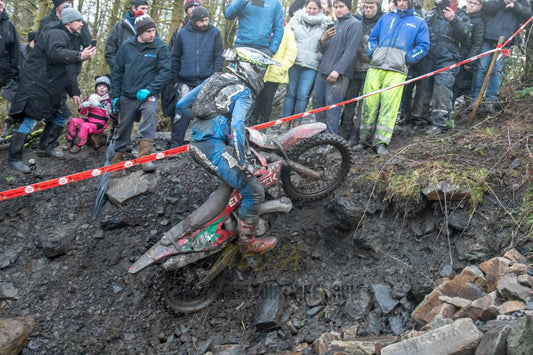 VX23RacePM - 310 - Simply Dirt Bikes