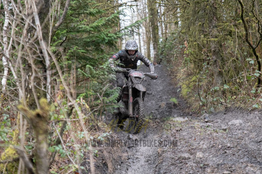 VX23RacePM - 317 - Simply Dirt Bikes