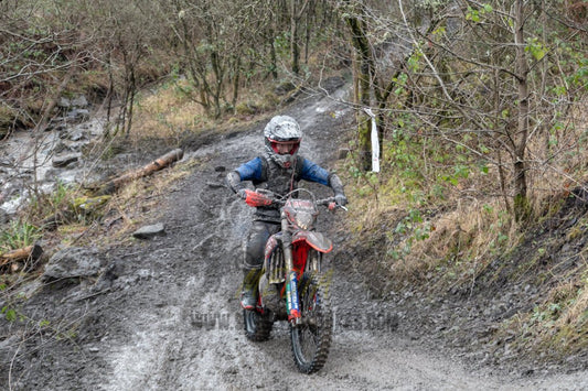 VX23RacePM - 324 - Simply Dirt Bikes