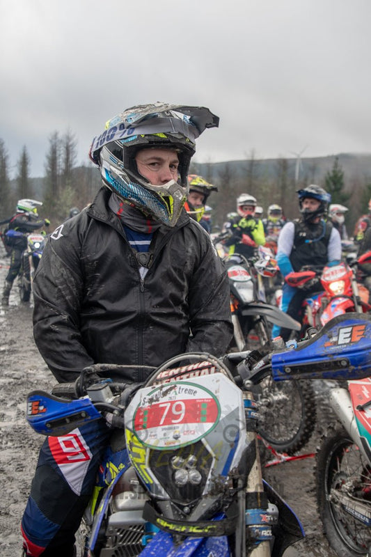 VX23RacePM - 38 - Simply Dirt Bikes