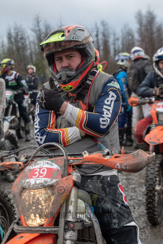 VX23RacePM - 60 - Simply Dirt Bikes