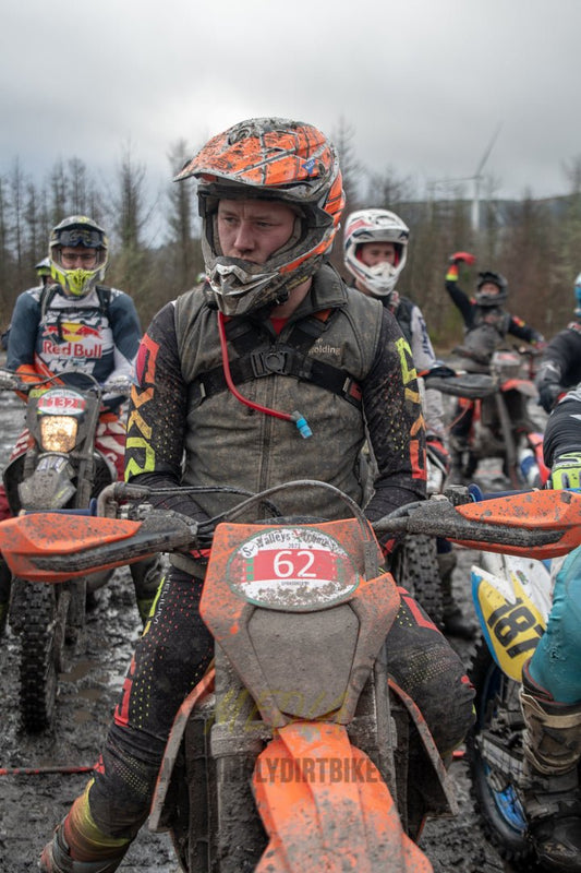 VX23RacePM - 68 - Simply Dirt Bikes