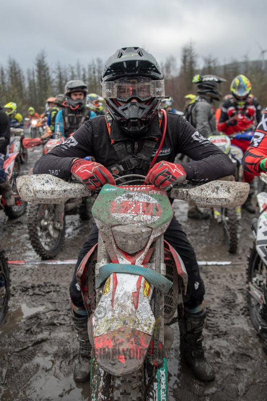 VX23RacePM - 7 - Simply Dirt Bikes